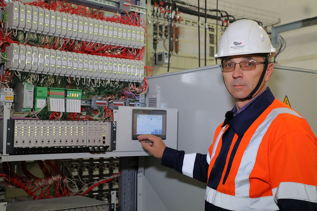 Юрий-Понамарев.jpg Юрий-Понамарев.jpg