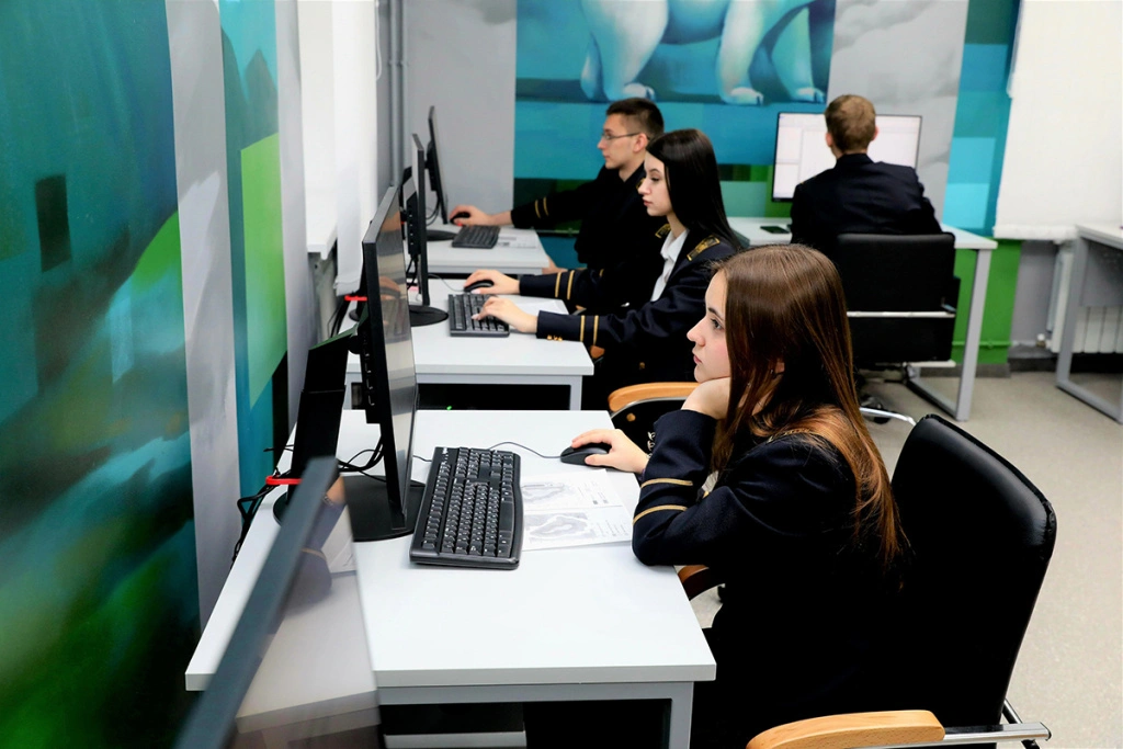 Металлоинвест помог создать учебно-лабораторный комплекс в СГИ МГРИ1.jpg Металлоинвест помог создать учебно-лабораторный комплекс в СГИ МГРИ1.jpg