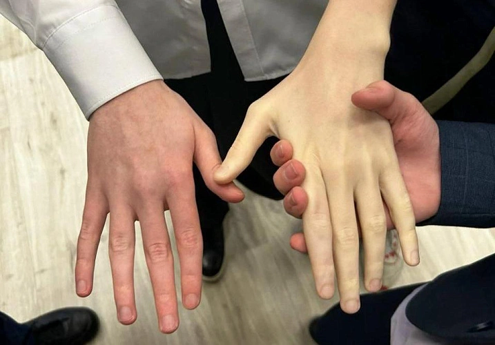 Фото: комментарии под публикацией Вячеслава Гладкова