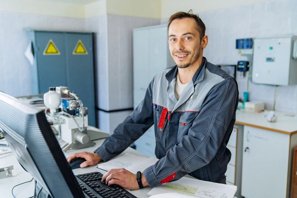 ОМК вновь в рейтинге лучших работодателей России.jpg