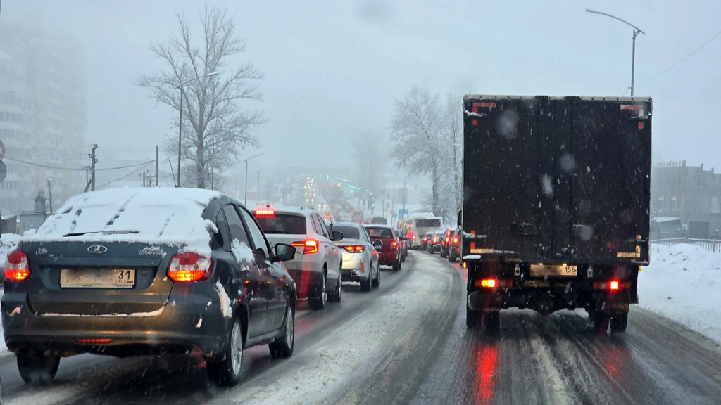 ПробкаВСеверном.jpg ПробкаВСеверном.jpg